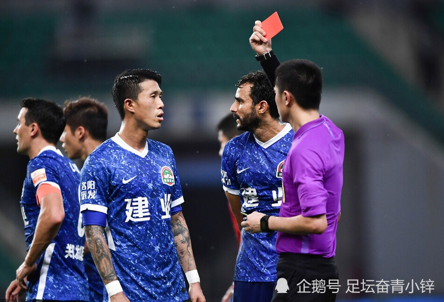 包含重庆力帆上演逆转,打破获胜荒的词条 包含重庆力帆上演逆转,打破获胜荒的词条