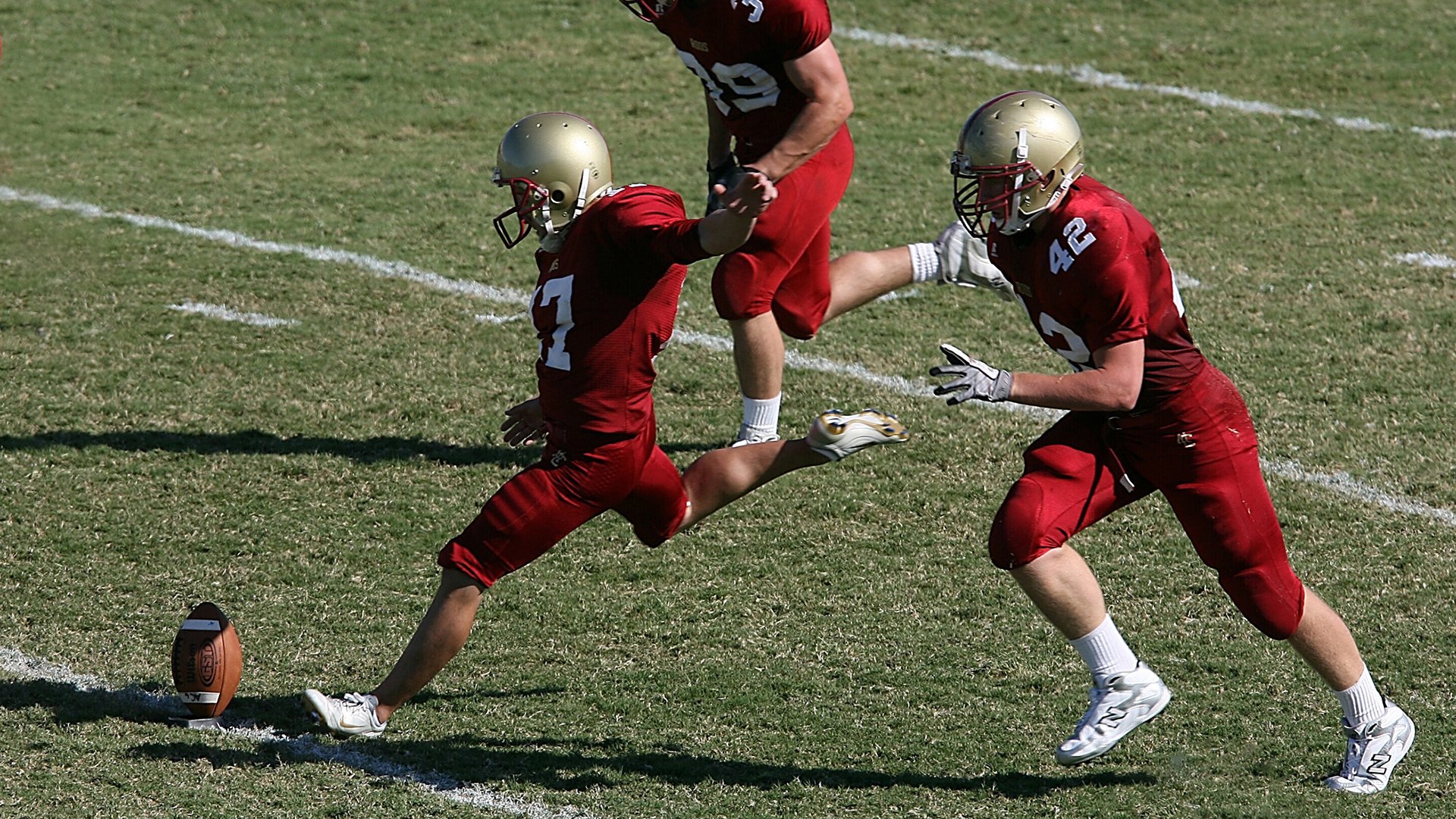兹维列夫，从温网险胜到年终扛旗，德国战车的孤独与荣光