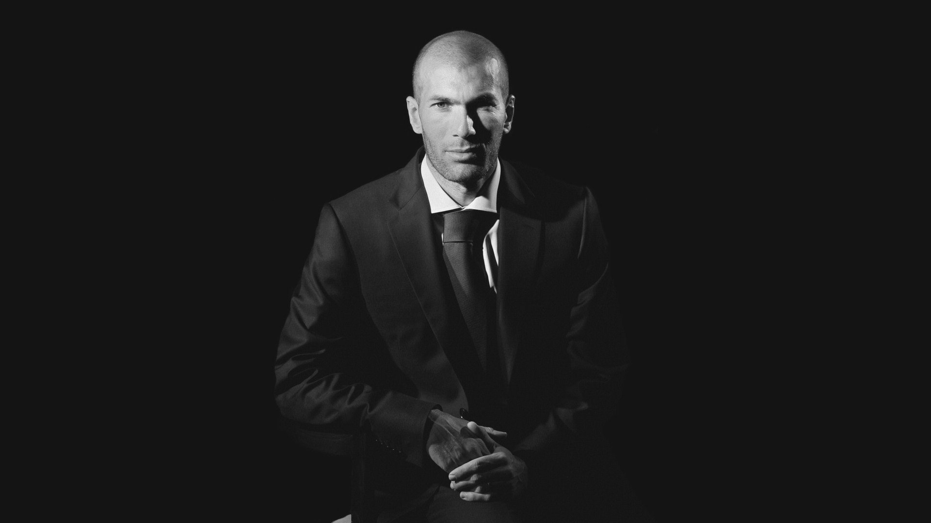 这是一篇为您定制的文章,强调了唯一性—即在特定时间、特定分组、特定球员发挥下的不可复制的历史时刻